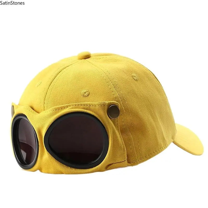 Men's Korean-Style Pilot Baseball Cap with Curved Visor